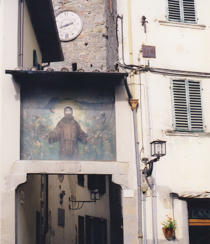 41 Stia.jpg - Stia (Ar), piazza Tanucci nei pressi della torre dell'Orologio